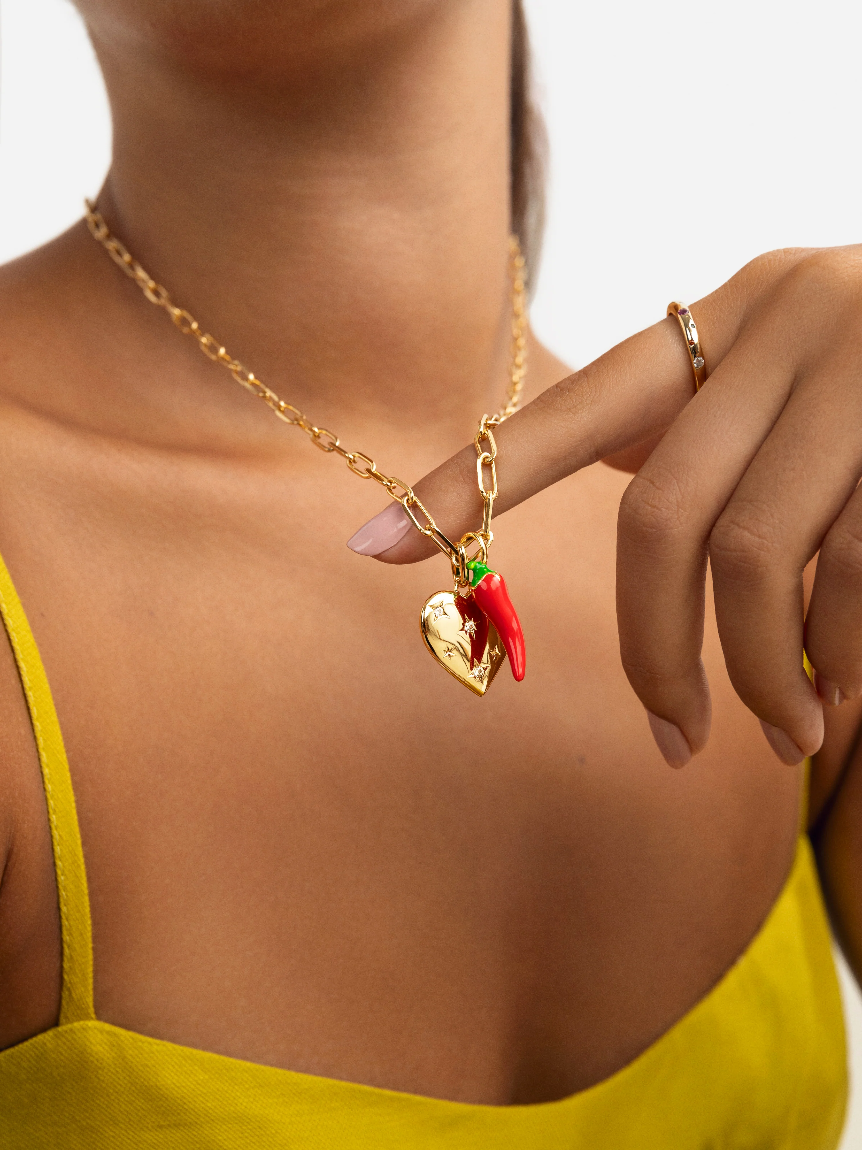 Charm Chili Pepper Baño Oro - Image 4