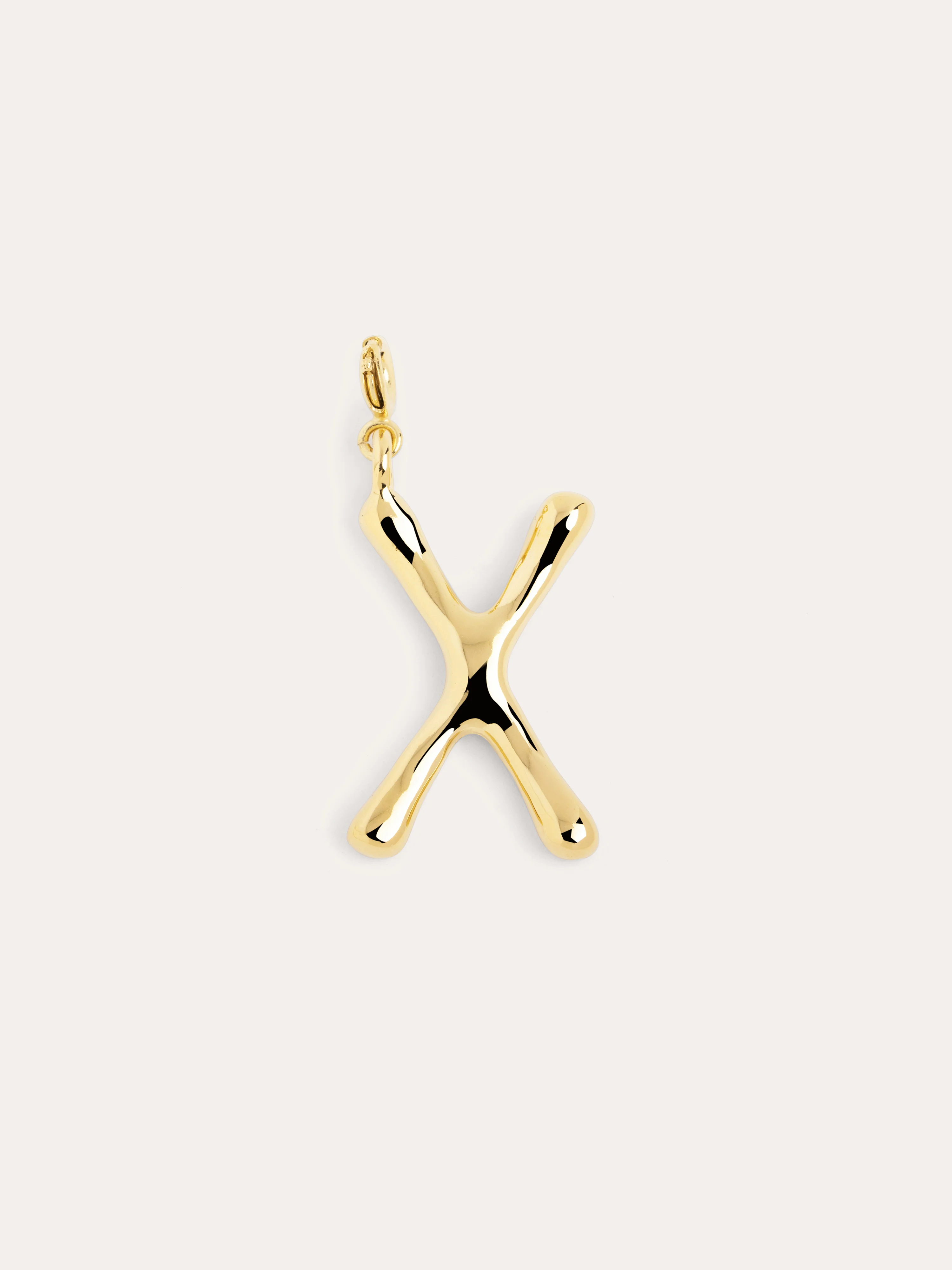 Charm Letter XL Baño Oro - Image 13