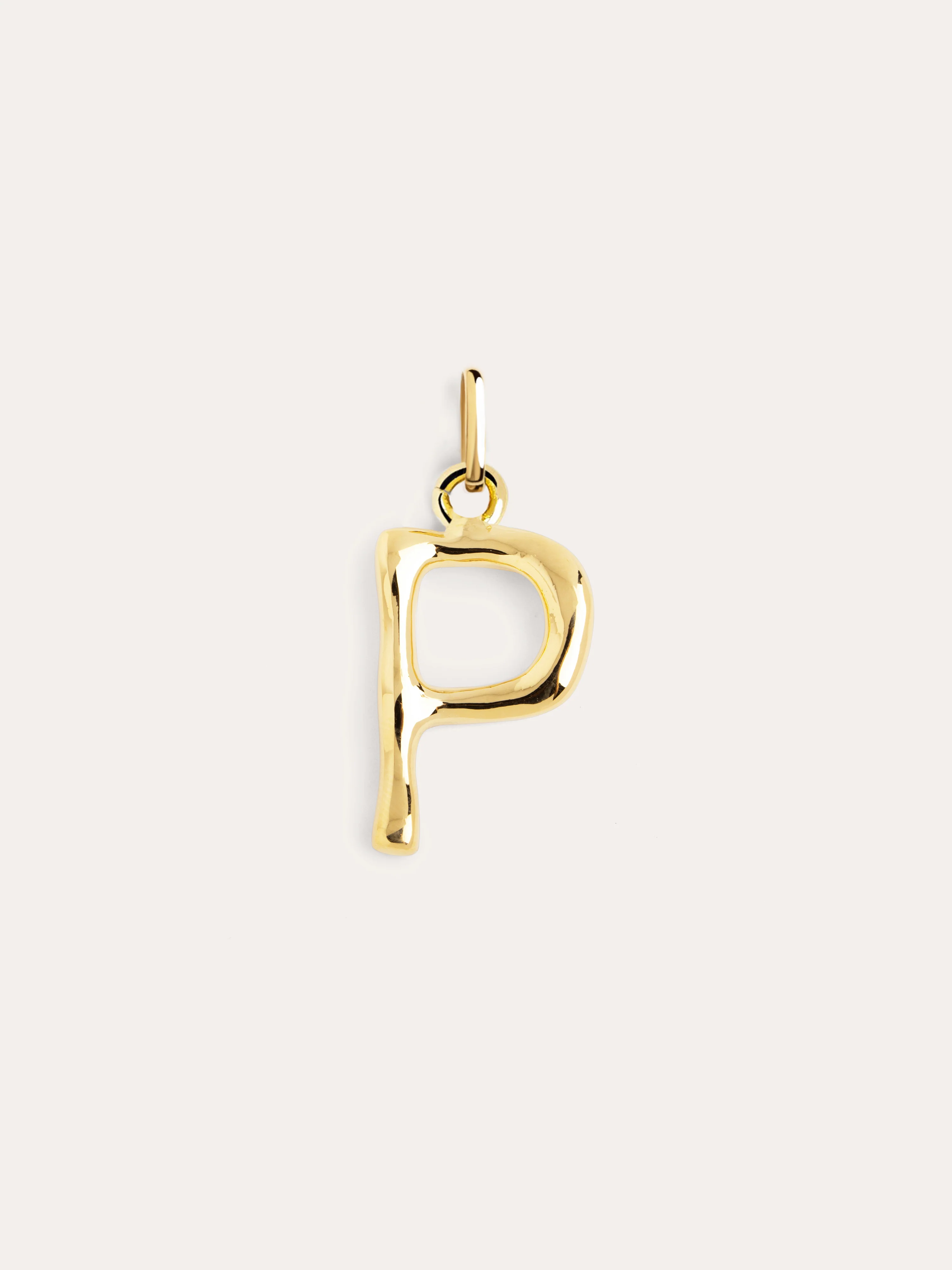 Charm Letter XL Baño Oro - Image 25