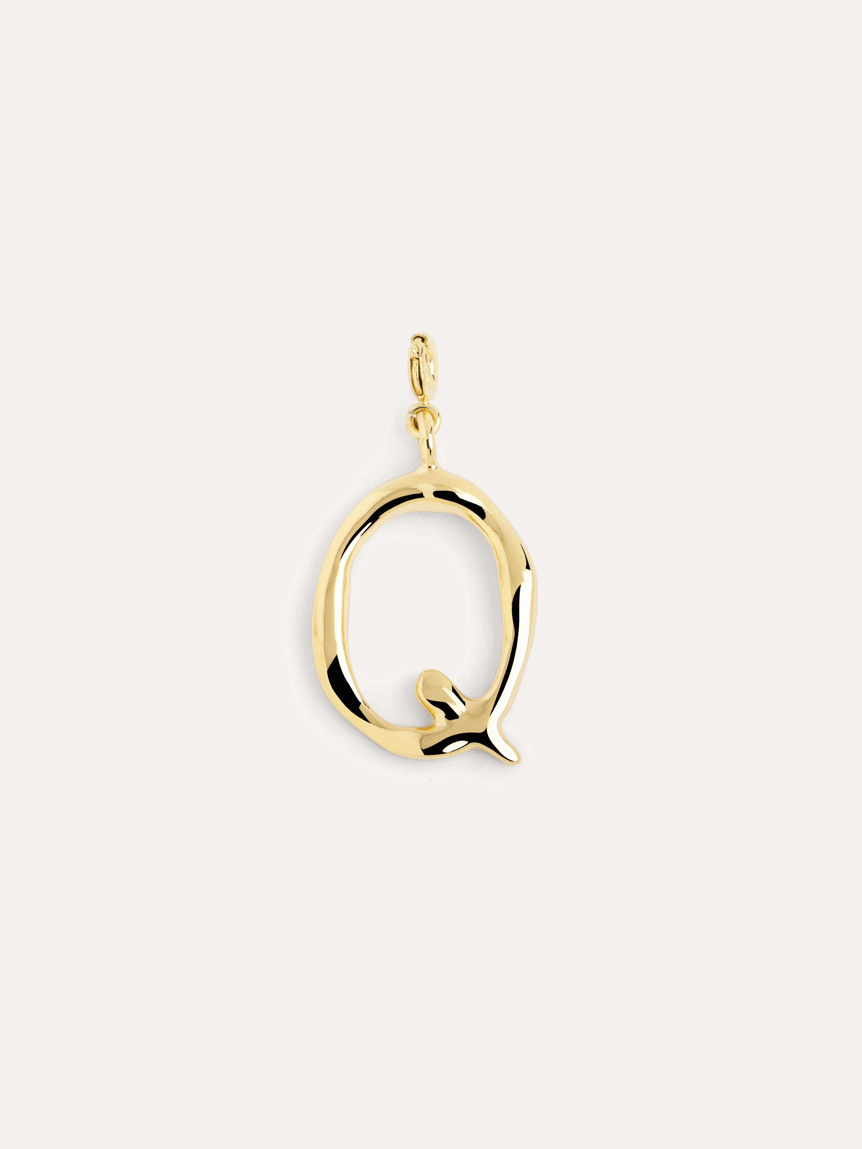 Charm Letter XL Baño Oro - Image 26