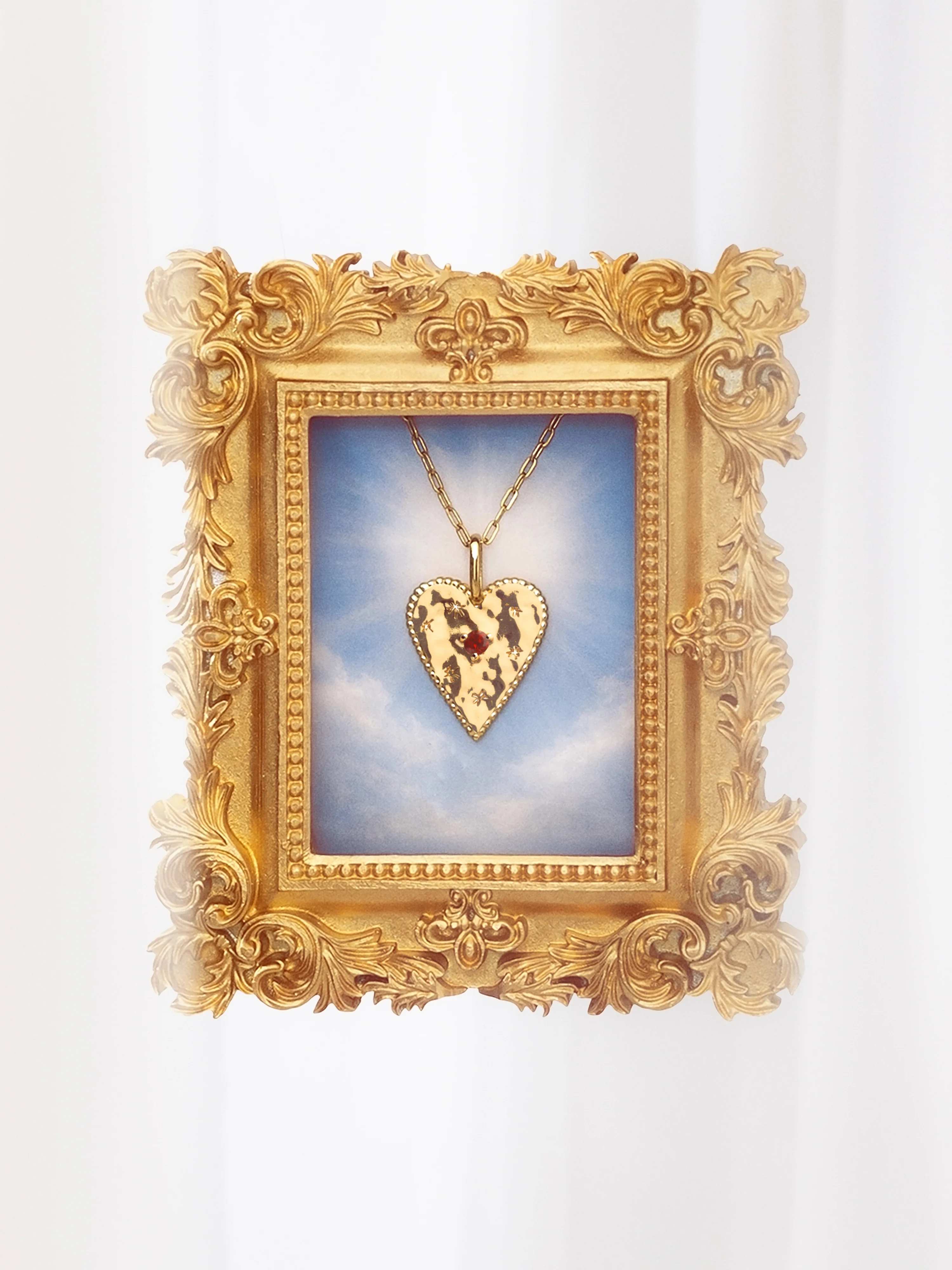 Charm Raw Heart Baño Oro - Image 6