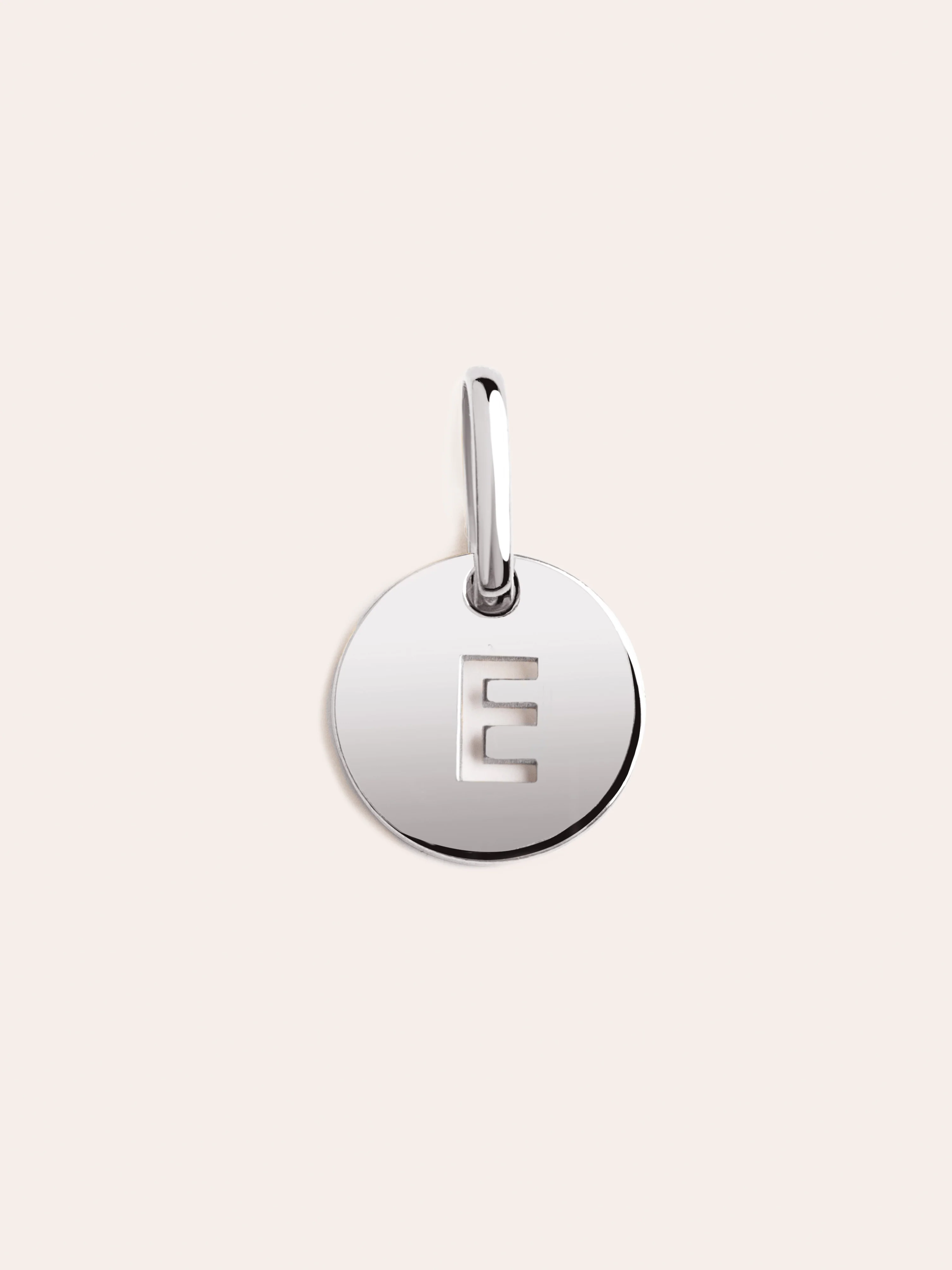Mini Medallion Letter Plata - Image 30