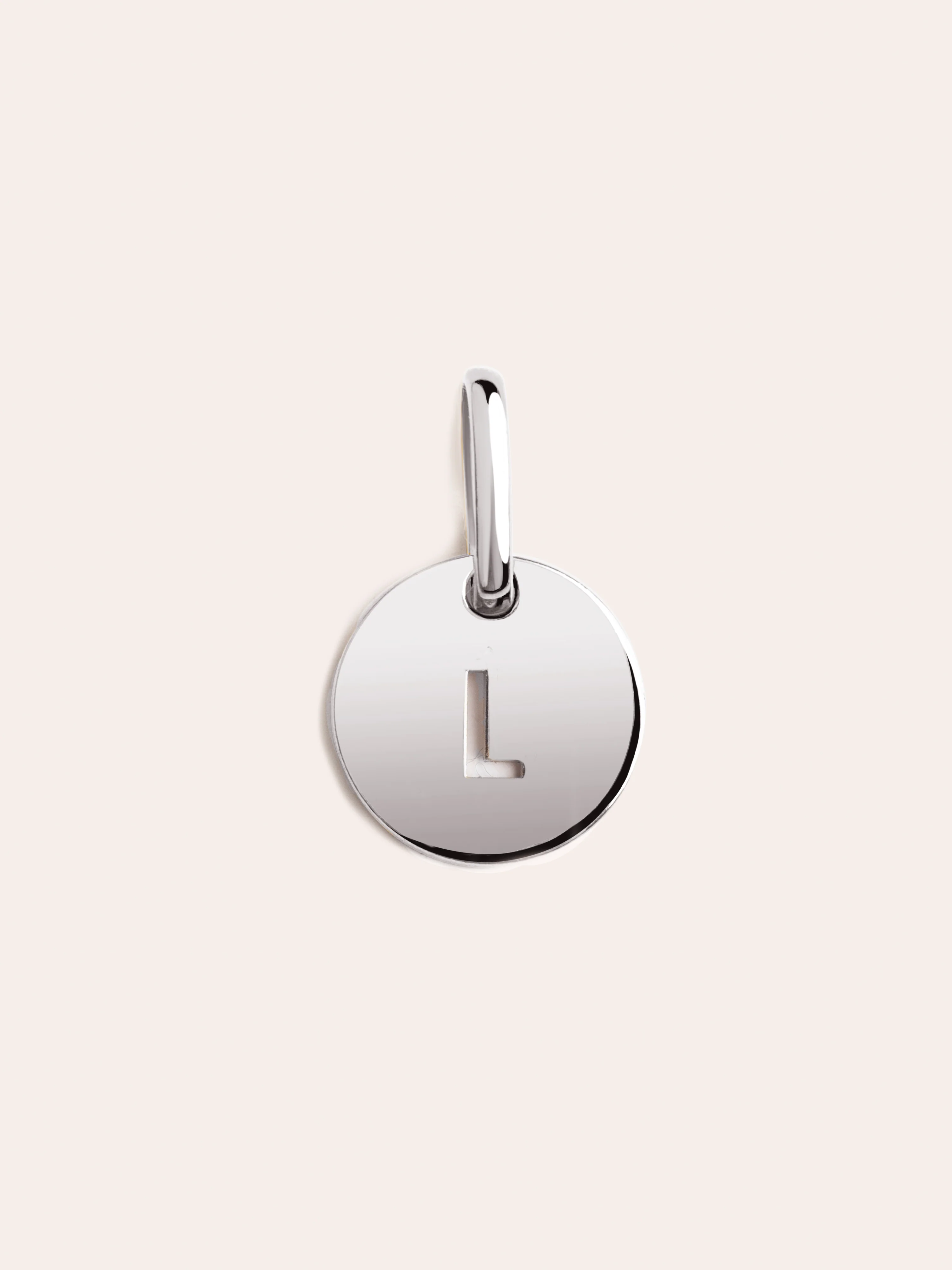 Mini Medallion Letter Plata - Image 8