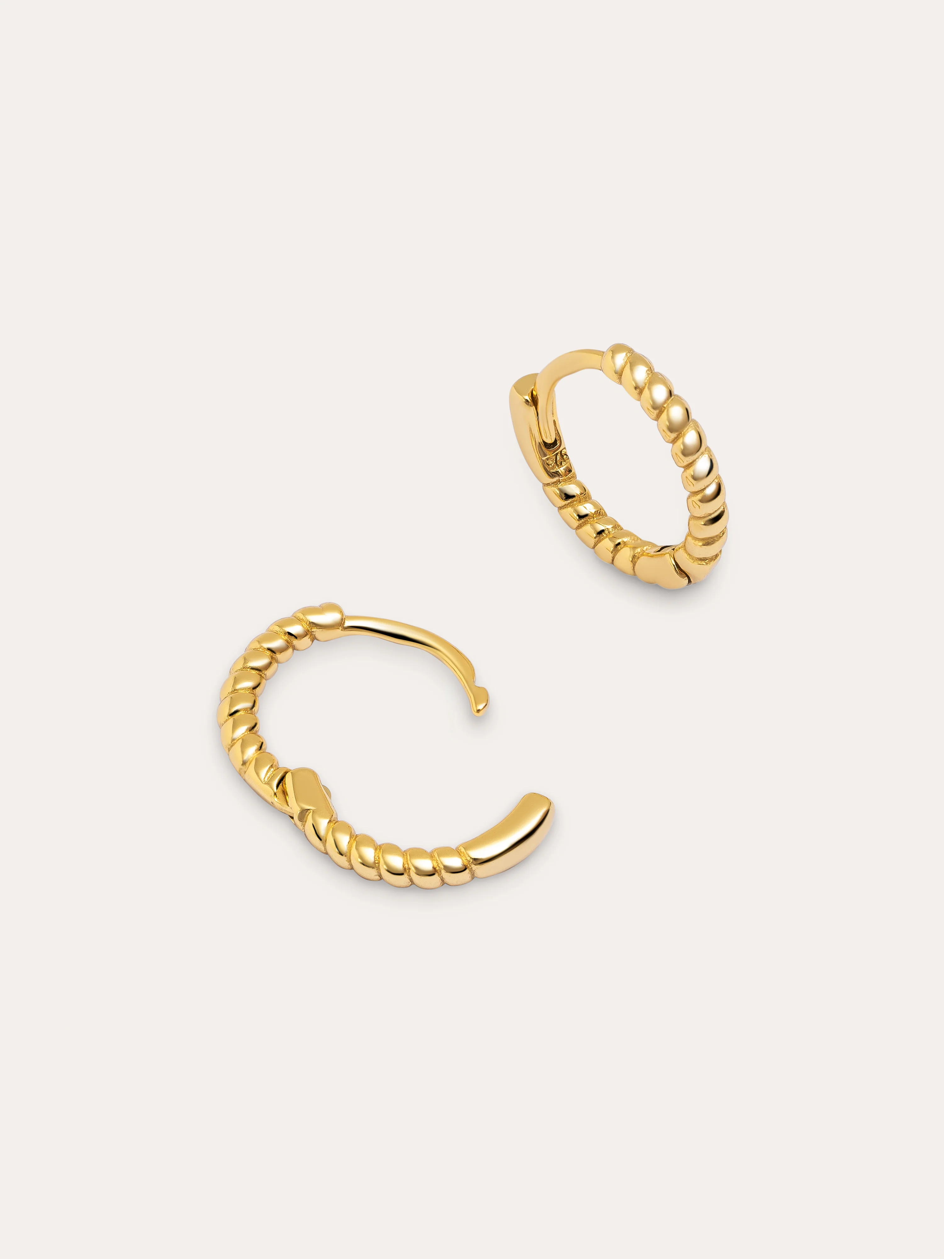 Pendientes Aro Twist Plata Baño Oro - Image 3