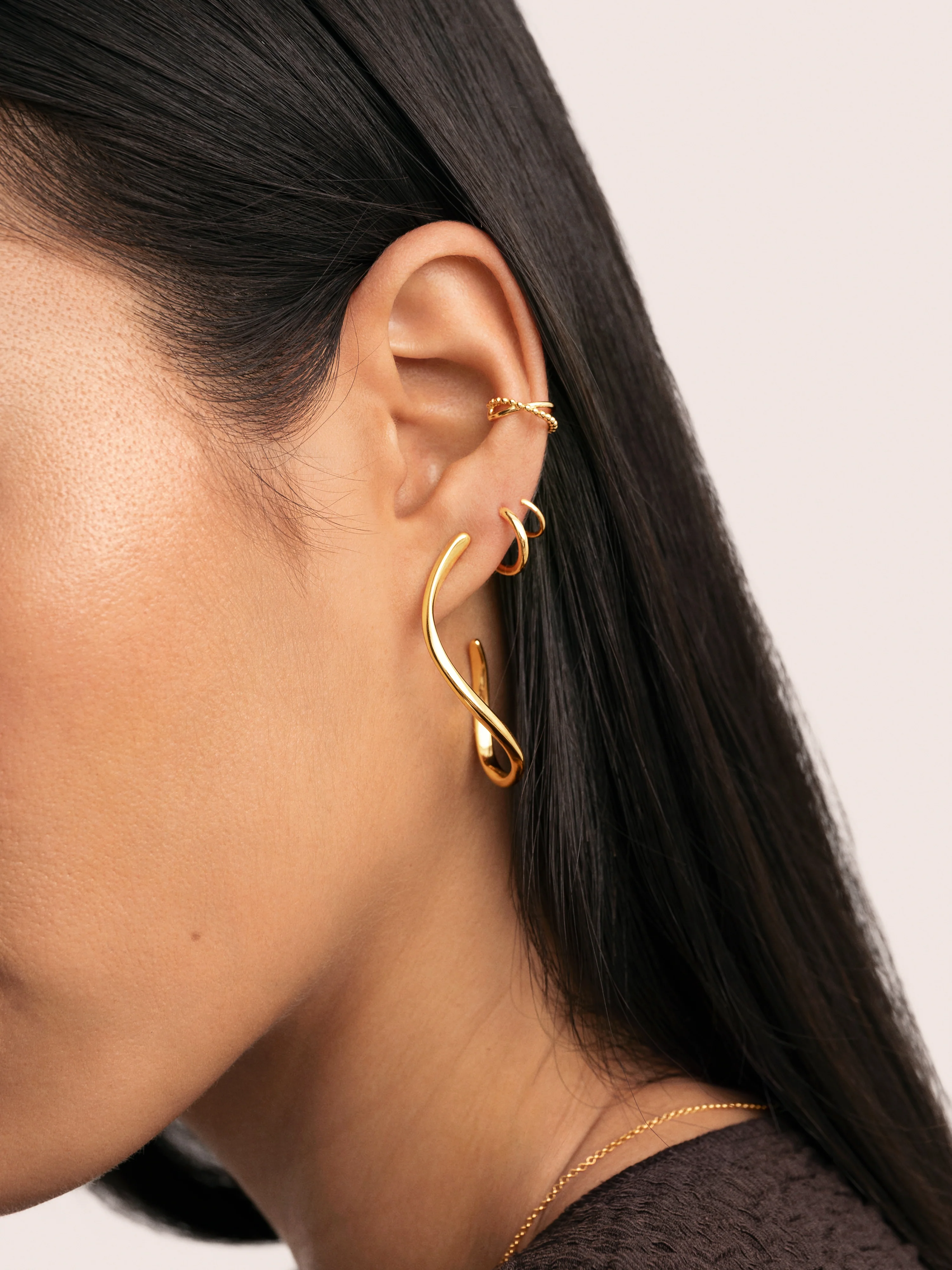 Pendientes Brisa Acero Baño Oro - Image 4