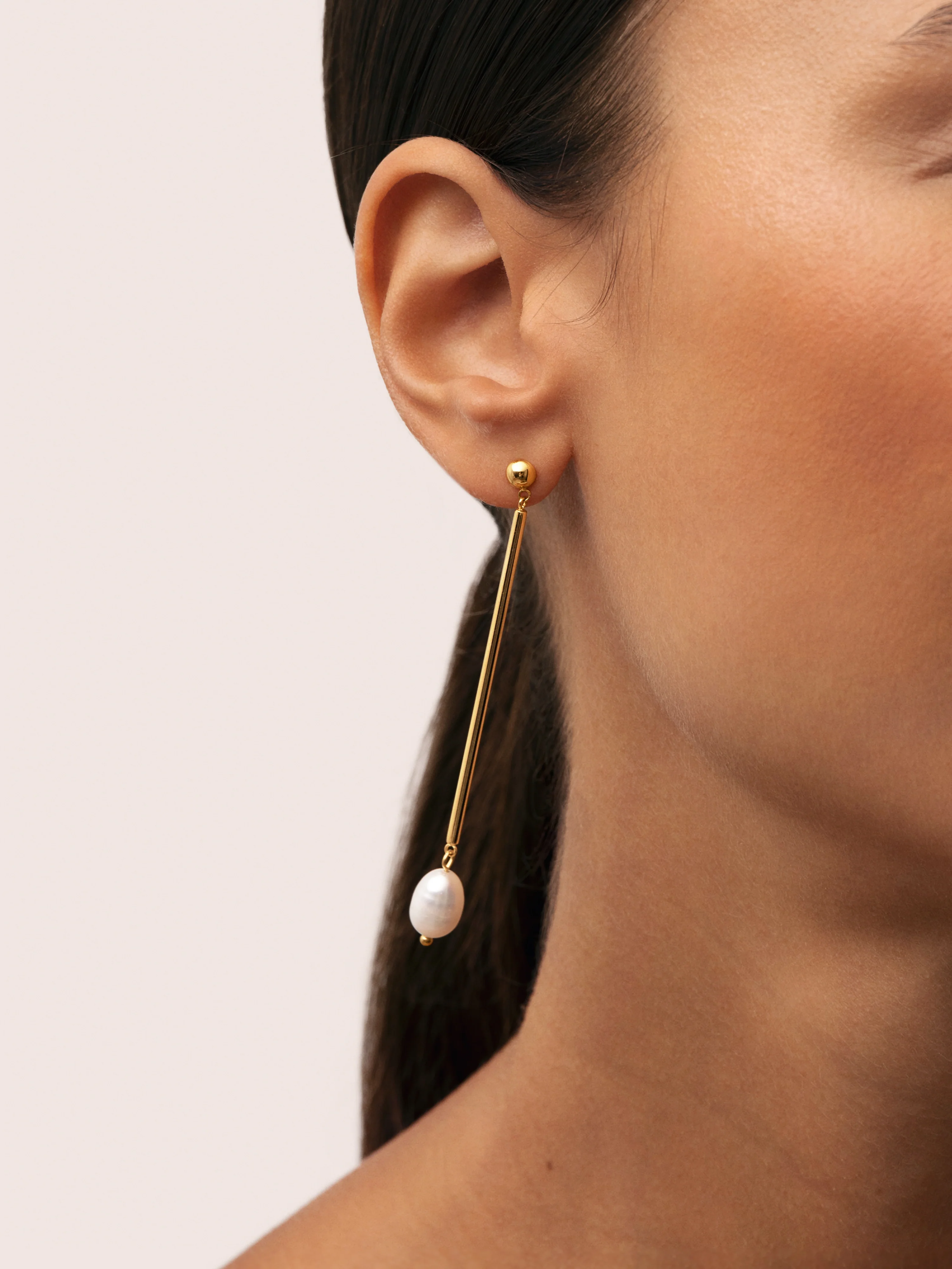 Pendientes Pearl Stick Acero Baño Oro - Image 2