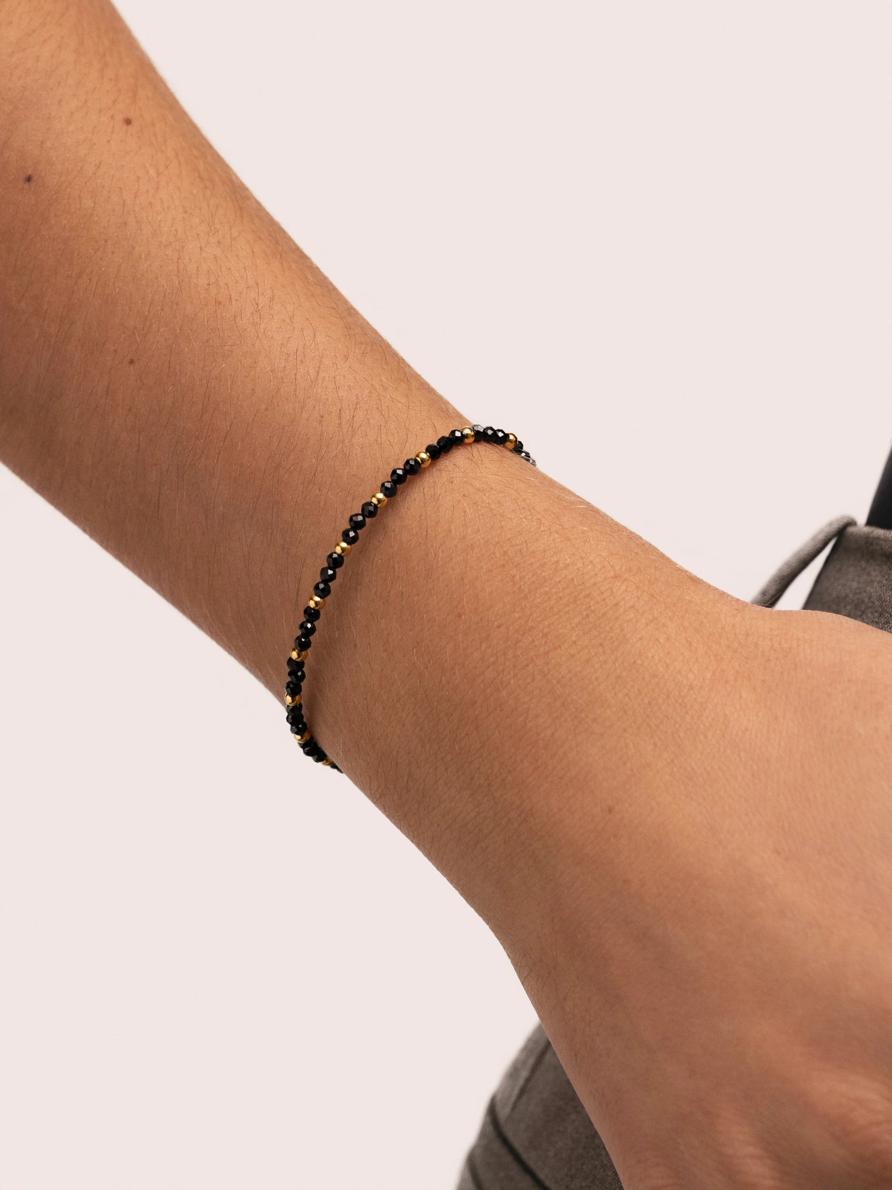 Pulsera Black Noite Acero Baño Oro - Image 2