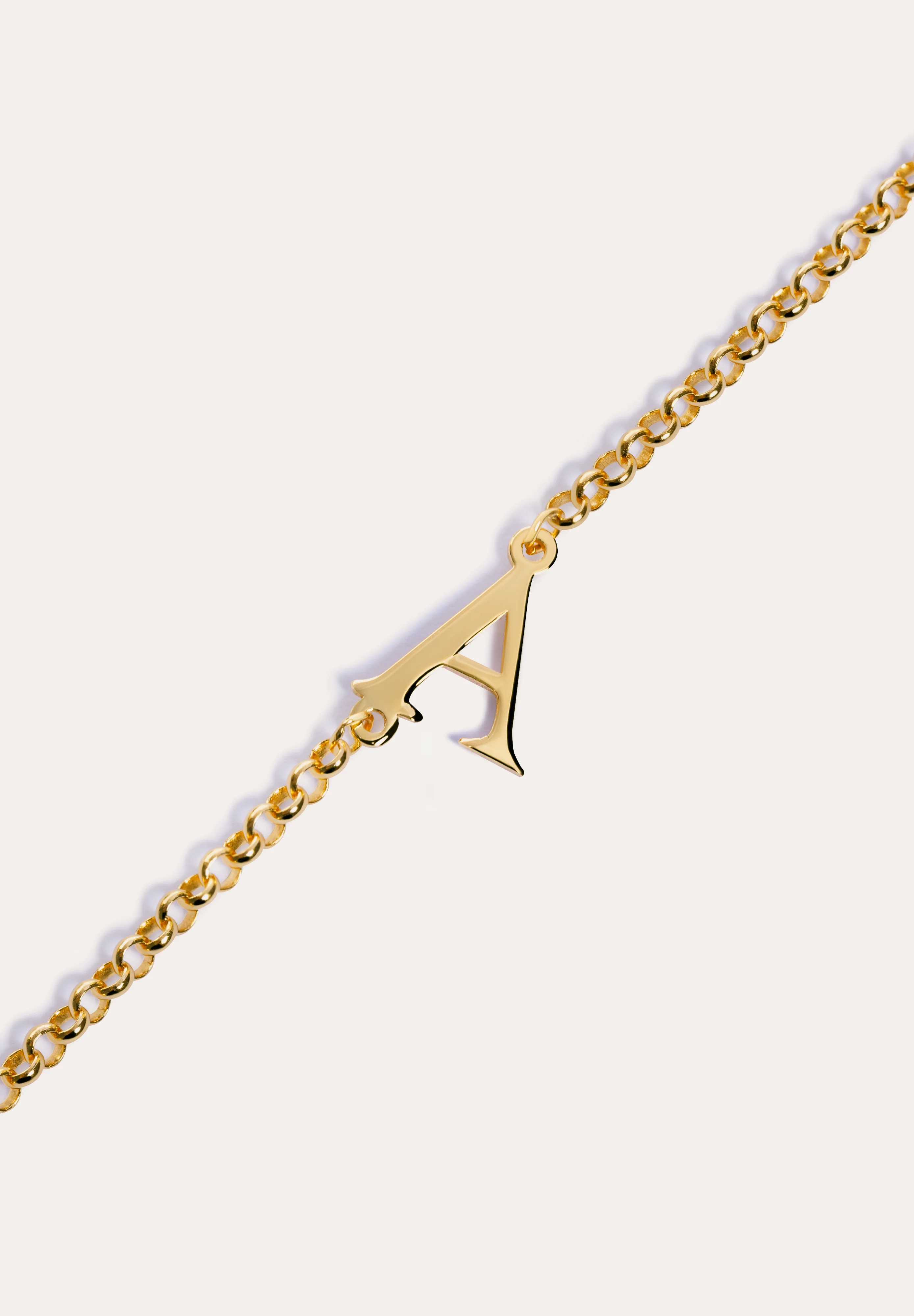 Pulsera Single Letter Plata Baño Oro - Image 3