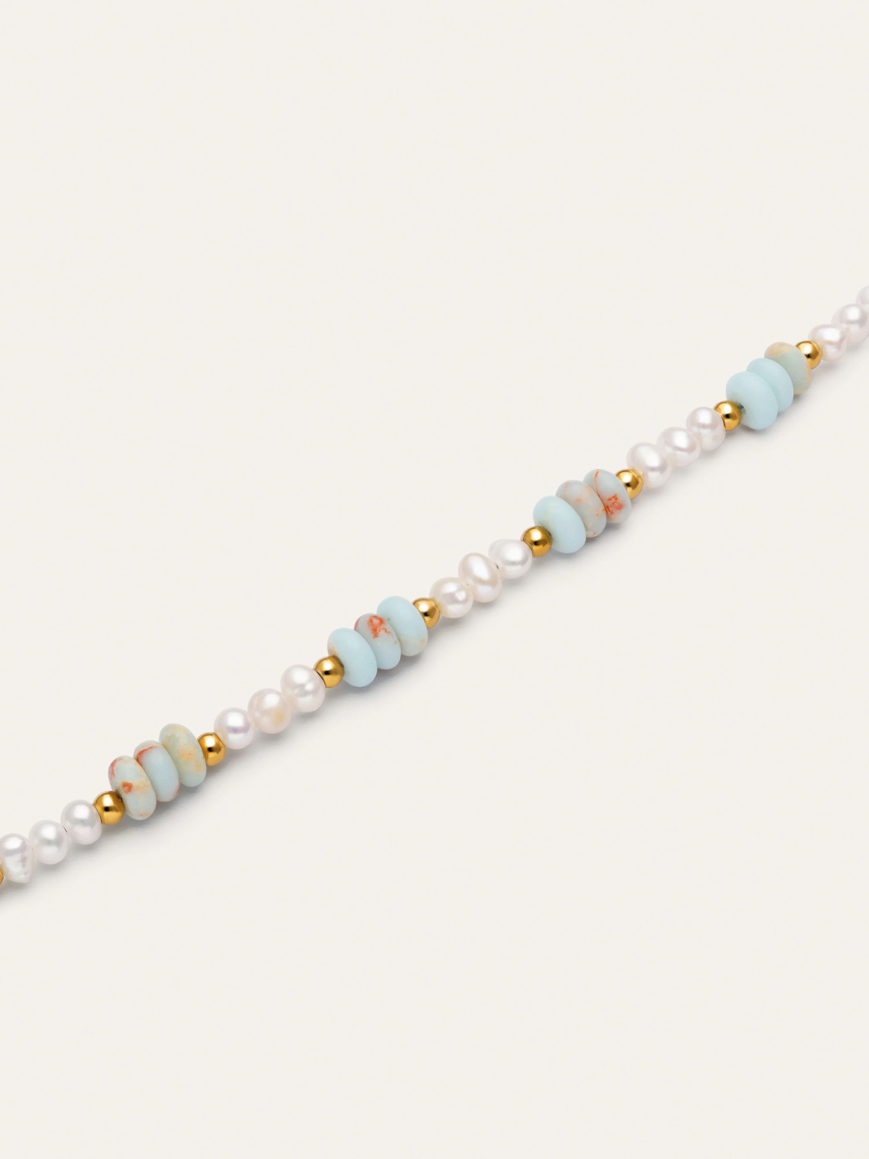 Pulsera Daylight Perlas Acero Baño Oro - Image 3